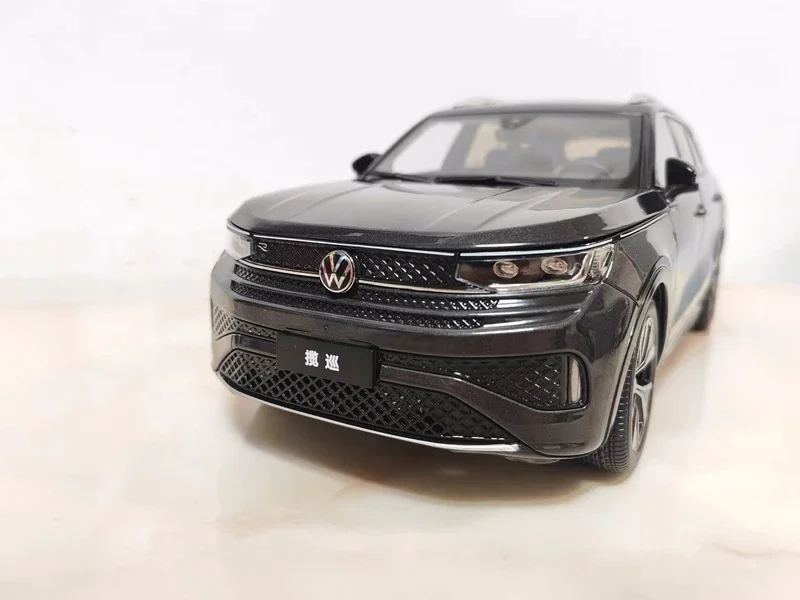 1:18 Faw Volkswagen Touche Diecast Model SUV 9 1:18 Faw Volkswagen Touche Diecast Model SUV - Image 9