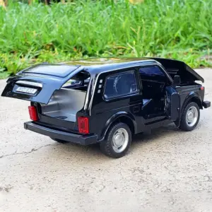 1:32 Scale Lada Niva VAZ-2121 Diecast Model 13 S6024afb30a9749a2b6150846f1568a9cU