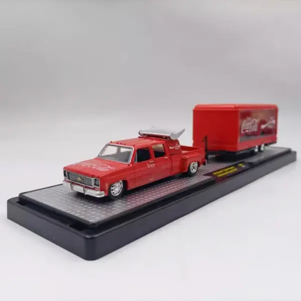 M2 Machines 1:64 Scale Truck Trailer Model - Image 7