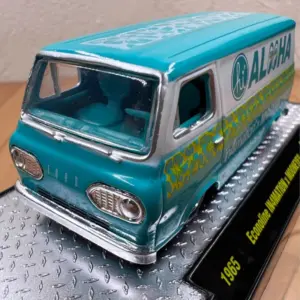 Diecast 1:64 Scale 1965 Ford Econoline Van 18 S60505af5a6dd4900b3ab7b6d356a93a9i
