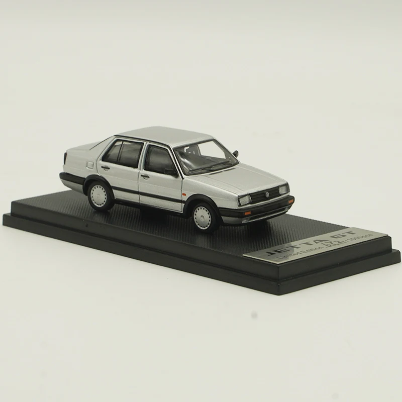 Jetta GT 1:64 Diecast Model Car Set 3 Jetta GT 1:64 Diecast Model Car Set - Image 3
