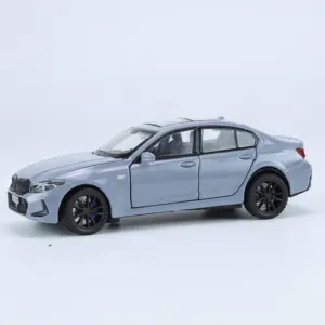 1:32 Scale BMW 320i Diecast Model Car 5 S60e4325facc244c8b93b13f1b1ab2220Z 2