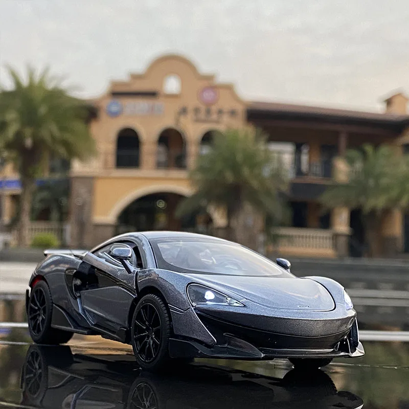 1:32 McLaren 600LT Orange Diecast Model Car 4 1:32 McLaren 600LT Orange Diecast Model Car - Image 4