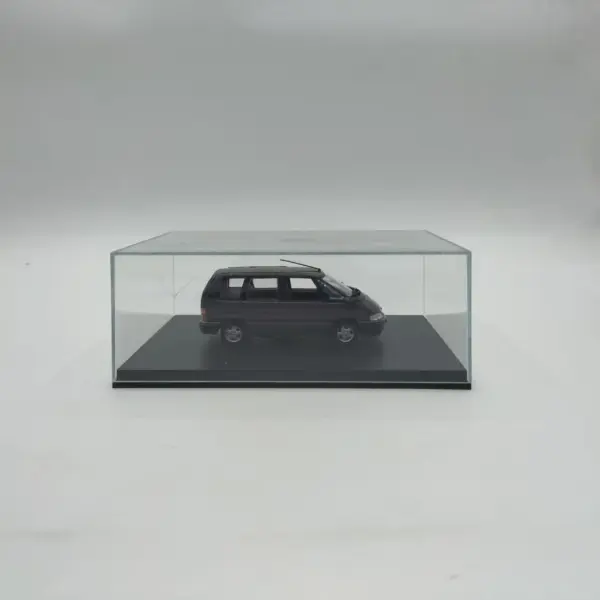 Renault Espace II 1:43 Scale Die-Cast Model - Image 6