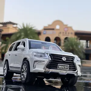 1:24 Lexus LX570 White Diecast Car Model 13 S629f0c9fdf5a4c9ca24f2290f688c907C