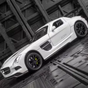 1:24 Scale Diecast Mercedes-Benz SLS AMG Model