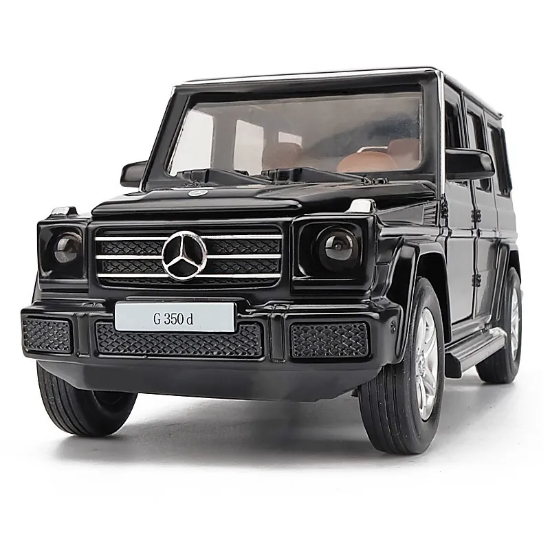 Mercedes-Benz G350 G350D 1:32 Scale Model 4 Mercedes-Benz G350 G350D 1:32 Scale Model - Image 4
