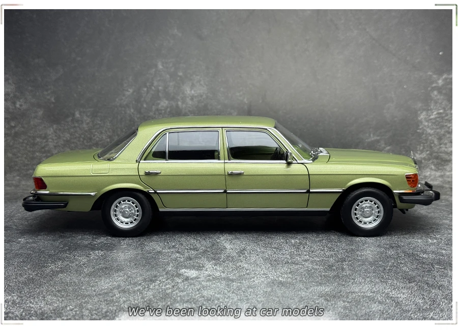 Mercedes-Benz 450 SEL 1/18 Diecast Model 13 Mercedes-Benz 450 SEL 1/18 Diecast Model - Image 13