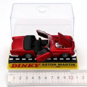 Dinky Toys 1:43 Diecast Fire Truck Model 58 S7345c5337a4e4e2bbeb3d67b14c6dcaem