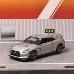 TAKARA TOMY 1:64 Nissan GT-R Diecast Model 11 S7528d070142d4d529c0f53cd632864fb3