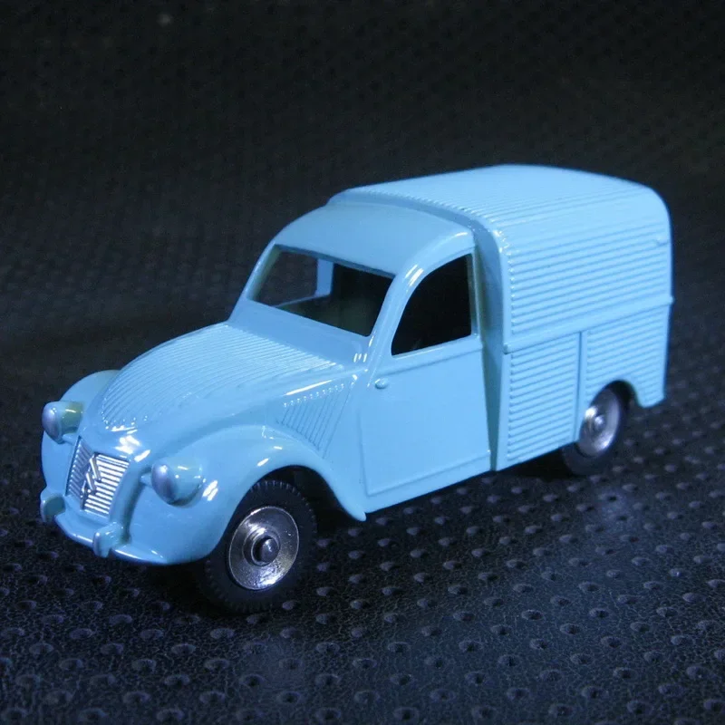 DAN TOYS 1:43 Citroen 2CV Diecast Model Car 2 DAN TOYS 1:43 Citroen 2CV Diecast Model Car - Image 2