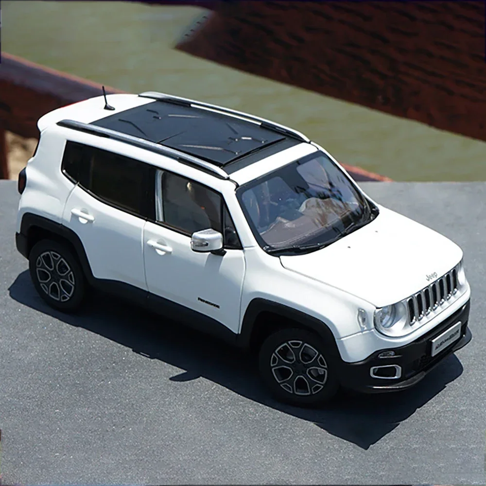 1:18 Scale Gac Jeep Renegade Model White 3 1:18 Scale Gac Jeep Renegade Model White - Image 3