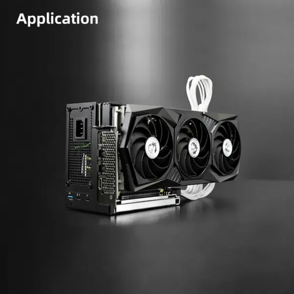 Thunderbolt-compatible GPU Dock with PD Charging - Image 5