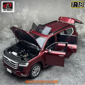 Toyota Land Cruiser LC300 ZX Diecast Model 1/18 28 S7c3fcb7ab5bf49288767ab14ff97778es