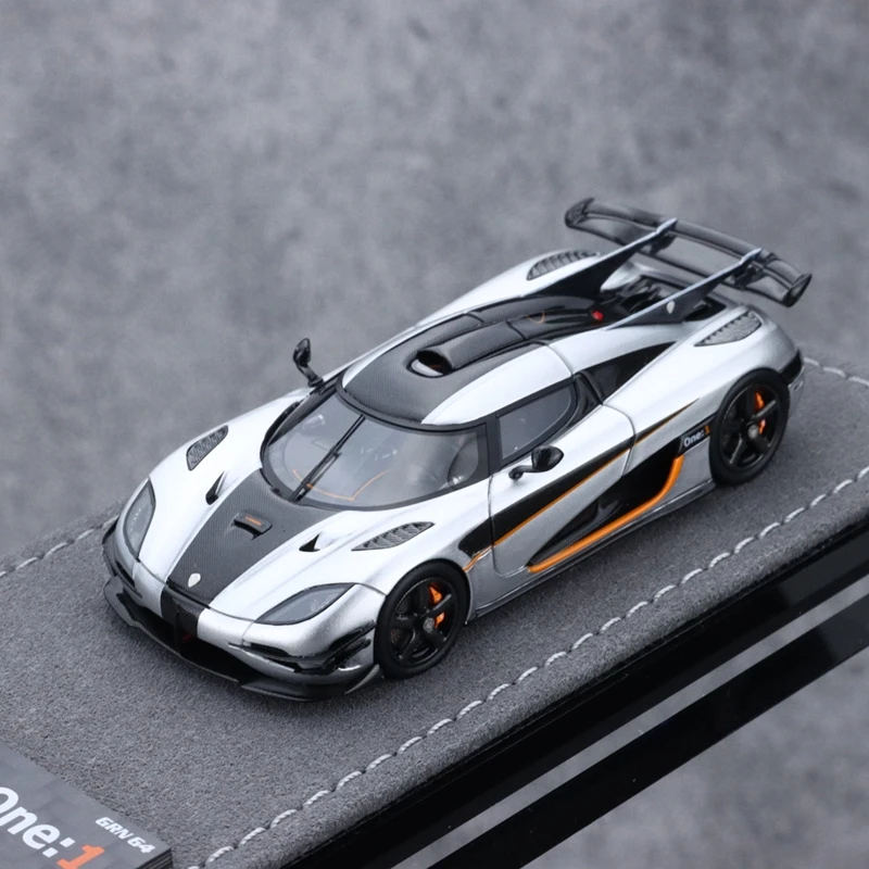 1:64 Koenigsegg One:1 Model by TOMICA 22 1:64 Koenigsegg One:1 Model by TOMICA - Image 22