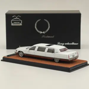 1/64 Scale Silver Fleetwood Diecast Model Car 12 S7d862157037c4bf6a8ac66f9f77c57baC