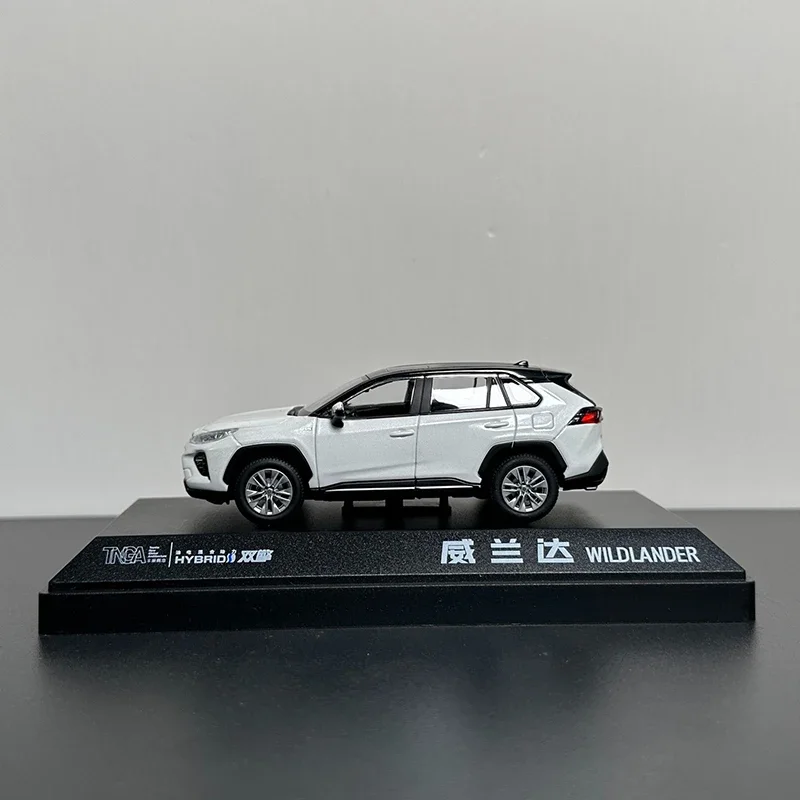 Diecast 1:43 WILDLANDER Model Car Display 5 Diecast 1:43 WILDLANDER Model Car Display - Image 5