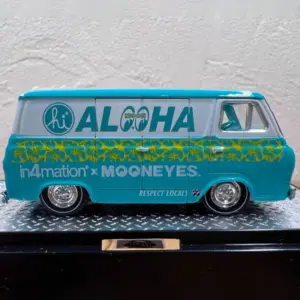 Diecast 1:64 Scale 1965 Ford Econoline Van 19 S7ea7ed1308644aa9bac8d56b6d9ad09aW