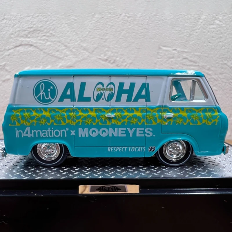 Diecast 1:64 Scale 1965 Ford Econoline Van 10 Diecast 1:64 Scale 1965 Ford Econoline Van - Image 10