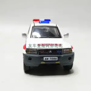 1/64 Scale Pajero 2003 Police Alloy Model Car 10 S7f83bf25244e4aec81c0b2e24ede290bM