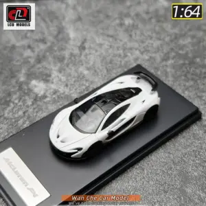 McLaren P1 1:43 Scale Diecast Model Car 66 S7fb14070c62c408bbc0900b092baf4ddW