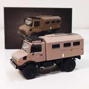1/64 Scale Unimog U1300L Off-Road Model 9 S8020fb63997444f0bd0bf2d5eca74396s