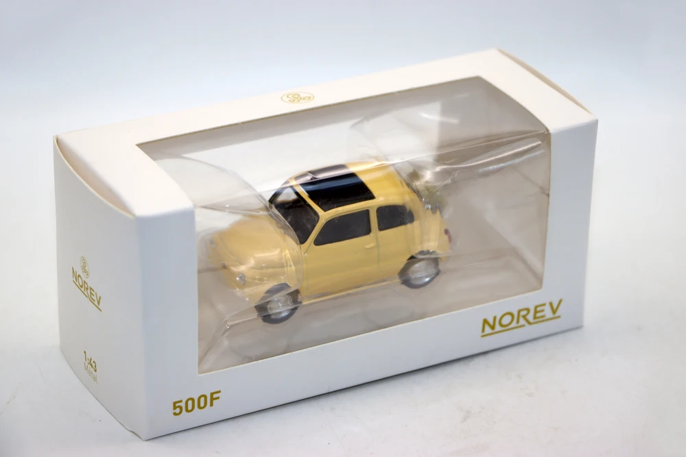 Fiat 500F 1:43 Scale Diecast Model Car 7 Fiat 500F 1:43 Scale Diecast Model Car - Image 7