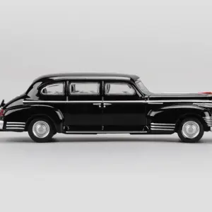 ZIS 110 Diecast Model 1/64 Scale Luxury Limousine 8 S82b6ca6031a4466d94bbf24341c7c2aa5