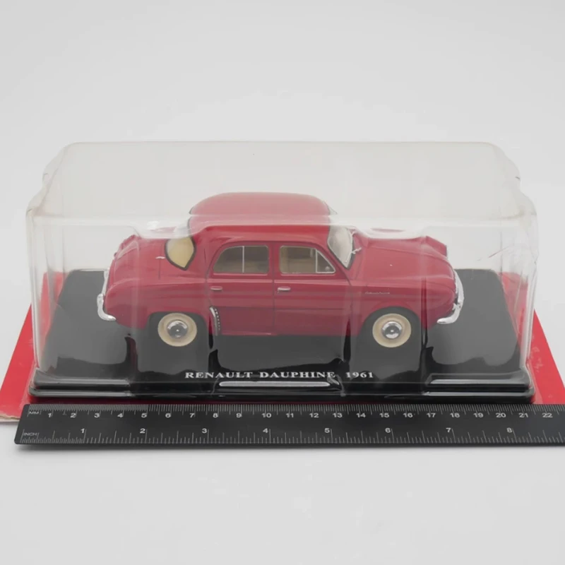 IXO 1/24 Scale 1961 Dauphine Diecast Model Car 6 IXO 1/24 Scale 1961 Dauphine Diecast Model Car - Image 6