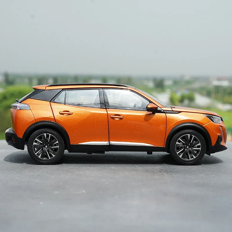Diecast 1:18 Scale Metallic Orange Peugeot 2008 Model 5 Diecast 1:18 Scale Metallic Orange Peugeot 2008 Model - Image 5