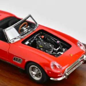 YM 1:64 250 GT California Spider Model Car 8 S88fed633427243f6a1dac9c76381e09cM
