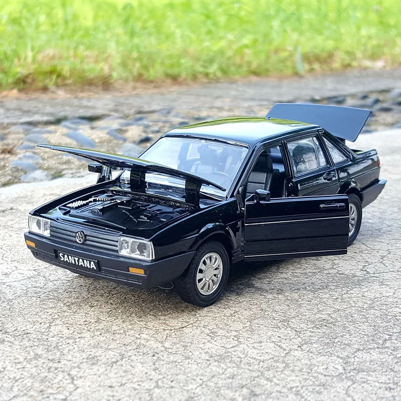 1:32 Volkswagen Santana Diecast Car Model 4 1:32 Volkswagen Santana Diecast Car Model - Image 4