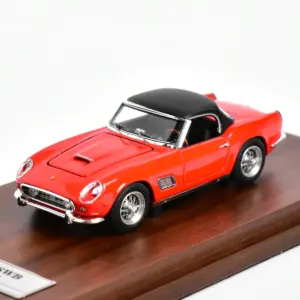 YM 1:64 250 GT California Spider Model Car 6 S8d2dbe699d3840abb537cda0112d14025