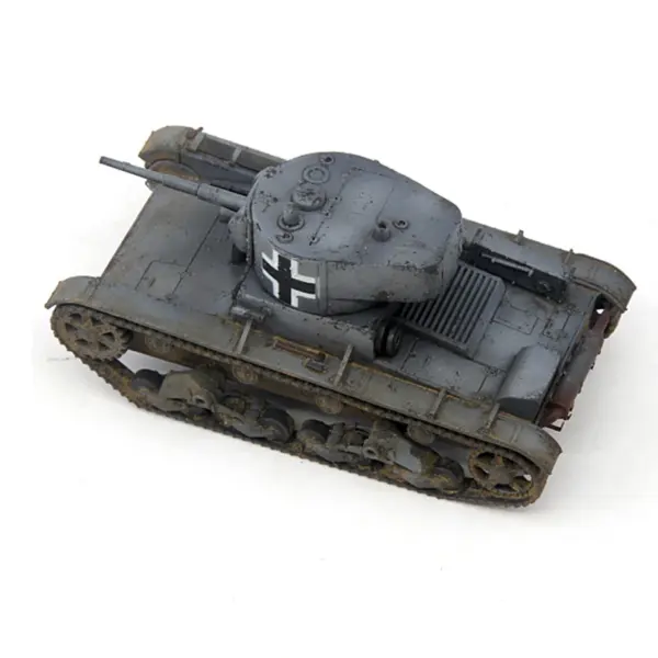 1/72 Scale T-26 Tank Model 1933 Collectible - Image 5