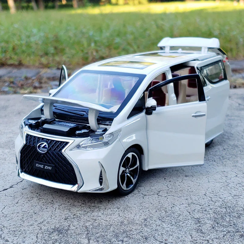 1:24 Lexus LM300H Model Car Black Alloy Diecast 8 1:24 Lexus LM300H Model Car Black Alloy Diecast - Image 8