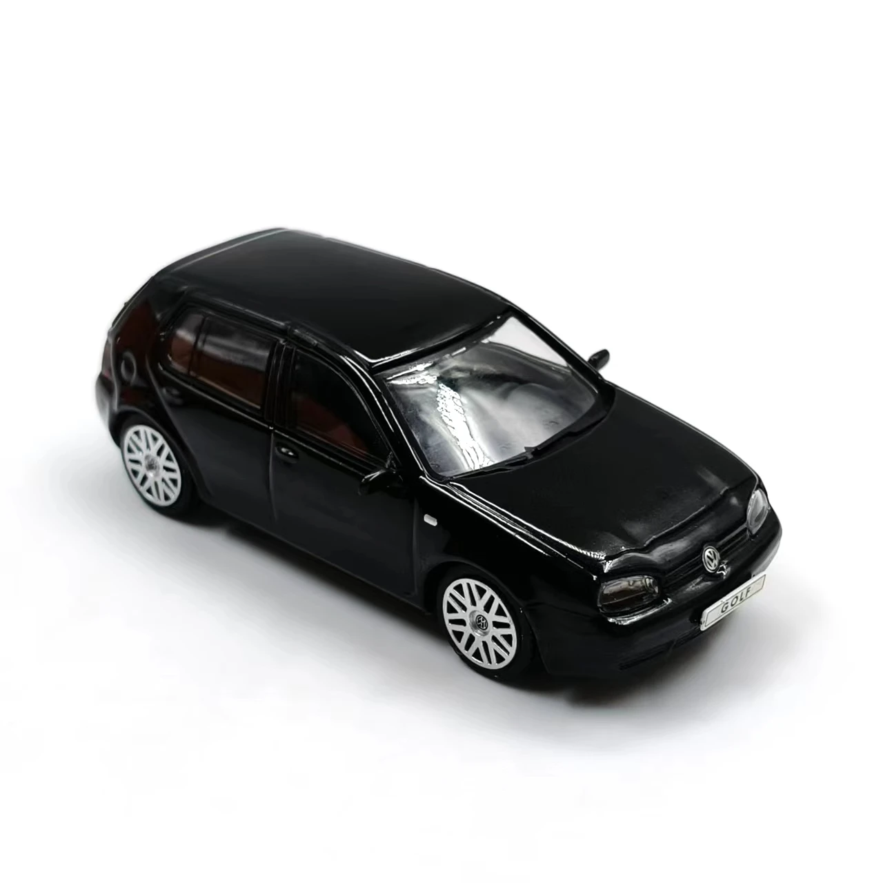 Volkswagen Golf MK4 GTI Diecast Model Car 1:64 5 Volkswagen Golf MK4 GTI Diecast Model Car 1:64 - Image 5