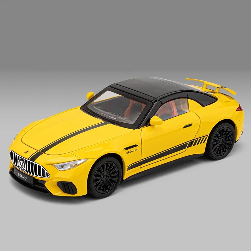 1:24 Scale Yellow Mercedes-Benz SL63 Diecast Model 7 1:24 Scale Yellow Mercedes-Benz SL63 Diecast Model - Image 7