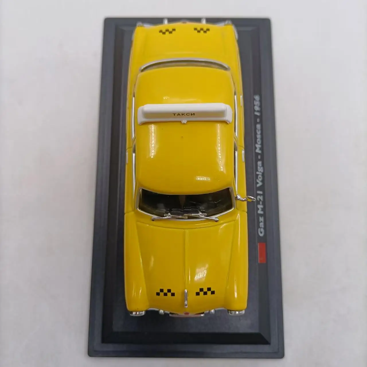 Gaz M21 Volga 1/43 Scale Model Taxi 6 Gaz M21 Volga 1/43 Scale Model Taxi - Image 6