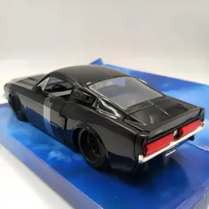 JADA 1:24 Scale 1967 Shelby GT500 Model 7 S973d52334267451ebcb97406b7e666d1v