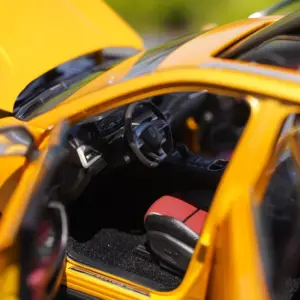 FAW Bestune T77 Yellow Diecast Model SUV 1:18 8 S98940c46583f4aae9dc0926c643682c2b