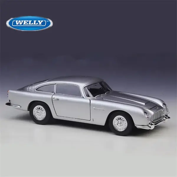 WELLY 1:24 Aston Martin DB5 Diecast Model - Image 3