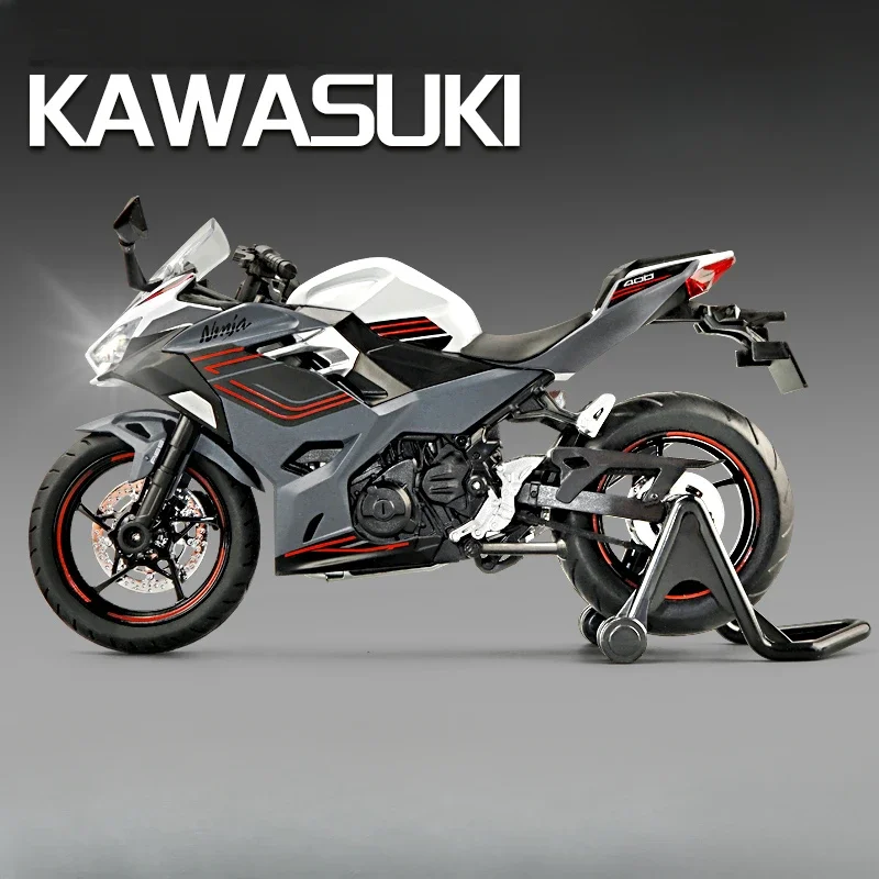 Kawasaki Ninja 400 1:12 Scale Model Motorcycle 7 Kawasaki Ninja 400 1:12 Scale Model Motorcycle - Image 7