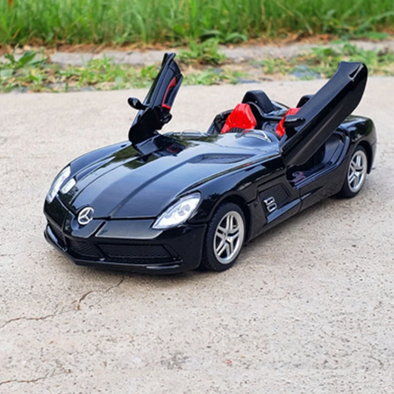 1:32 Scale Red SLR Roadster Convertible Model 10 1:32 Scale Red SLR Roadster Convertible Model - Image 10