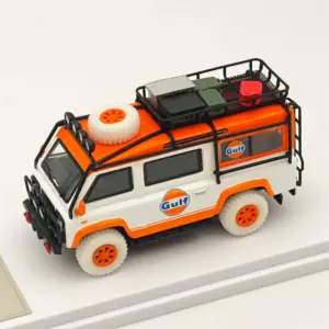 Diecast 1:64 Defender Van 110 Model 11 S9d75a357fdb44c4586c9e87f3ec19be8s