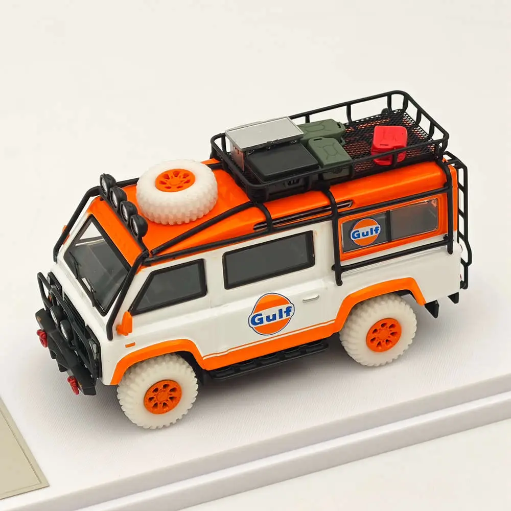 Diecast 1:64 Defender Van 110 Model 5 Diecast 1:64 Defender Van 110 Model - Image 5