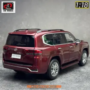 Toyota Land Cruiser LC300 ZX Diecast Model 1/18 45 S9e2ce0a7f48b4f99ba6f10850376ed5ab