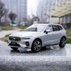 1/18 Scale White XC60 2022 Diecast Model 9 S9e5878fedbc34d929e9656b9b3c10d62N