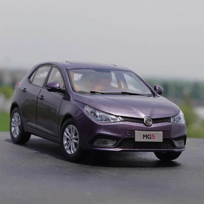 Diecast 1:18 Scale SAIC MG5 Model Car 4 Diecast 1:18 Scale SAIC MG5 Model Car - Image 4