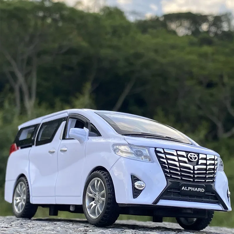 1:32 Scale Diecast Toyota Alphard Model Car 5 1:32 Scale Diecast Toyota Alphard Model Car - Image 5