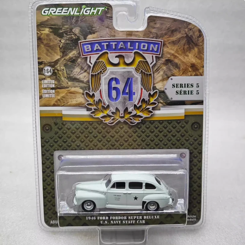 1946 Fordor Diecast Model in Mint Green 2 1946 Fordor Diecast Model in Mint Green - Image 2